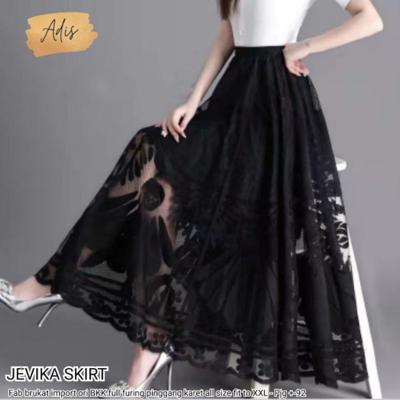 Jevika skirt by Adis