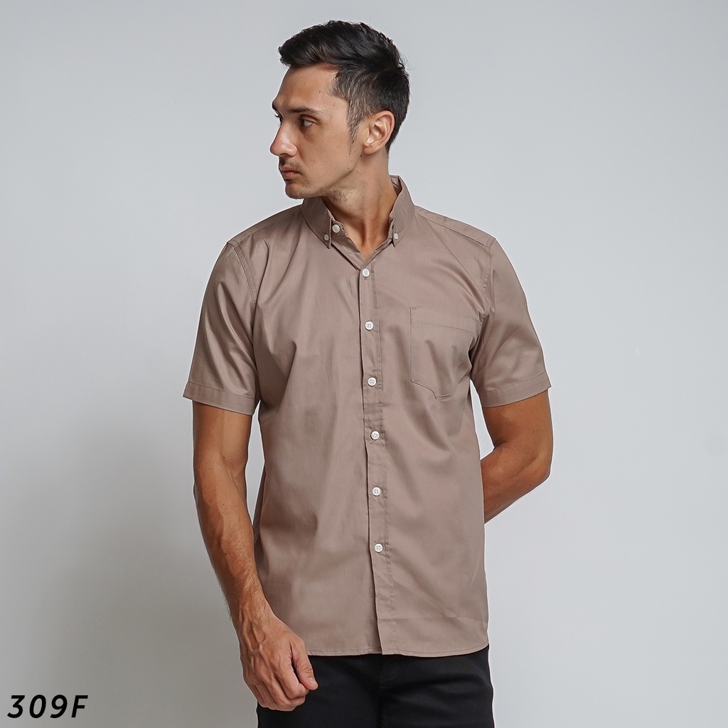 HSRM Kemeja Polos Pria Cream Lengan Pendek Totti Shirt 309 F