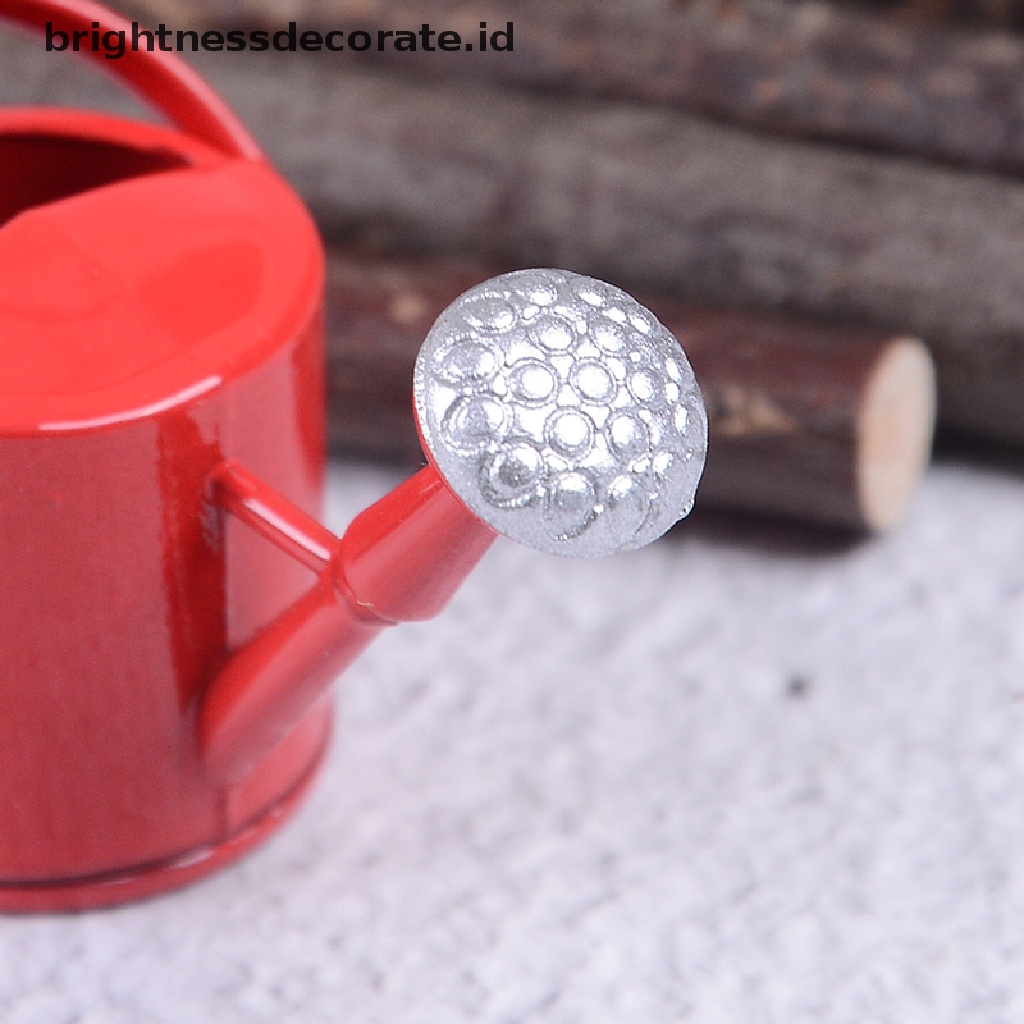 [Birth] 1per12alatan Metal Watering Can Taman Miniatur Dekorasi Untuk Anak Boneka Anak [ID]