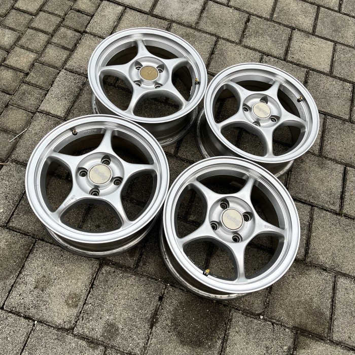 Velg Original Enkei RP01 Ring 14. Made in Japan. Pcd 4x100. Original Paint. For Wuling EV, Karimun, 