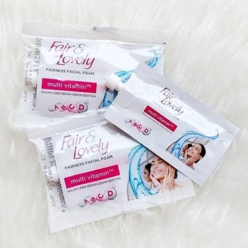 ✿ELYSABETHME✿ Fair and lovely facial foam sachet cuci muka kinclong pemutih wajah