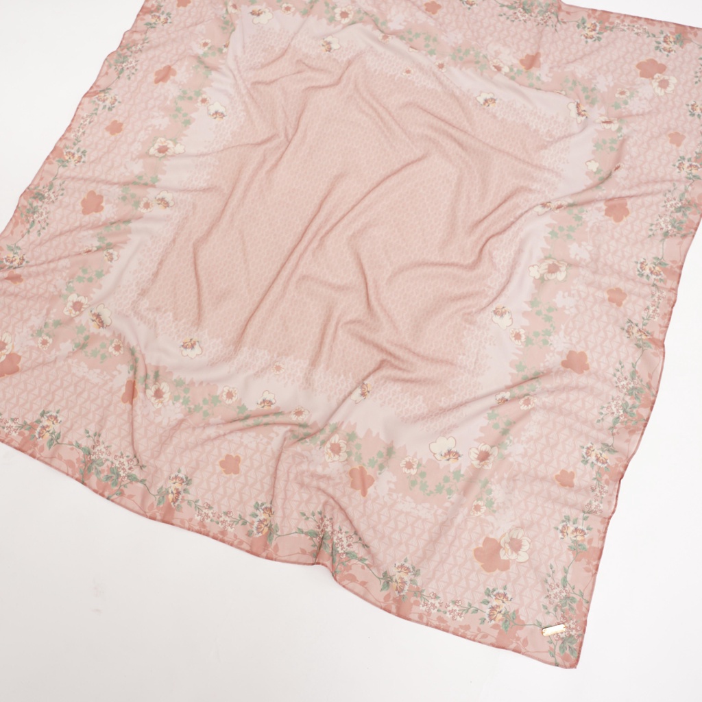 ALIF HIJAB SEGI EMPAT MOTIF PARIS PREMIUM KOREA - SUNFLOWER IN PEACH NECTAR ( SPR-D1-002 )