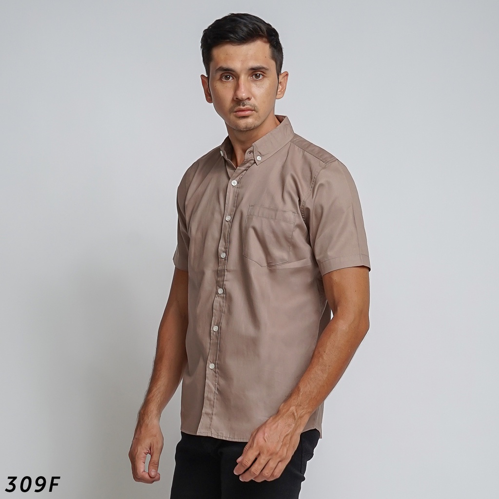 HSRM Kemeja Polos Pria Cream Lengan Pendek Totti Shirt 309 F