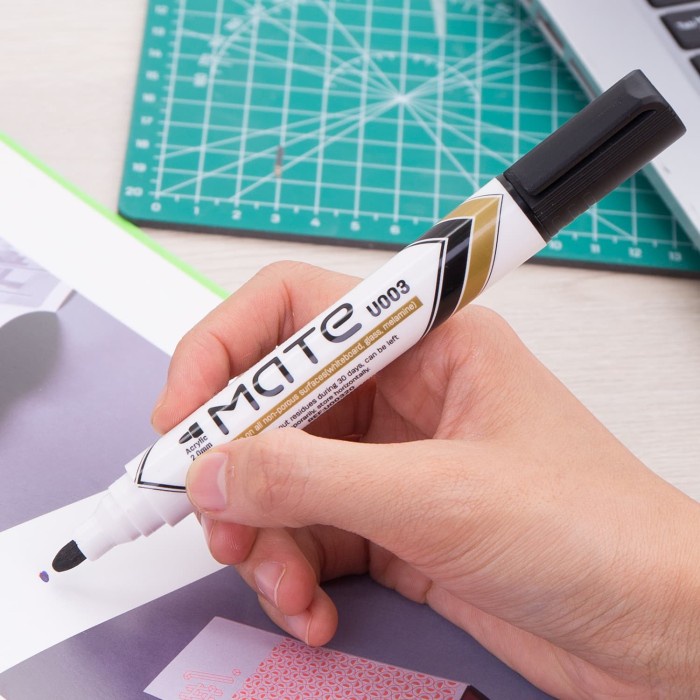 

Terlaris ✨ -Deli EU00320 (BOX) Dry Erase Marker/Spidol Whiteboard-Hitam 12 Pcs- 2.1.23