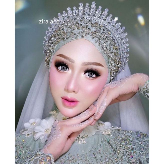 mahkota viral zircon sampai telinga