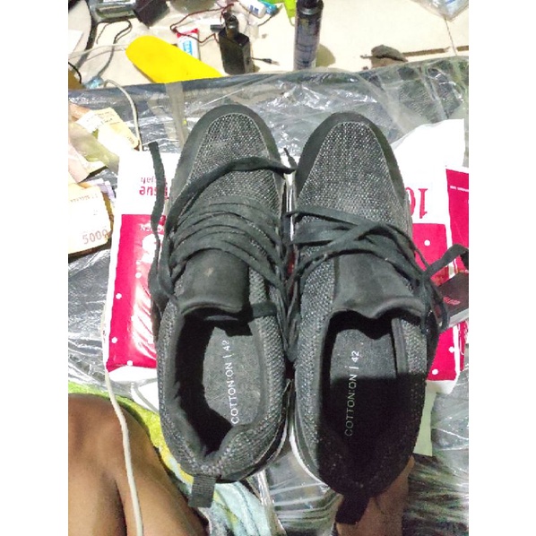 SEPATU COTTON ON
