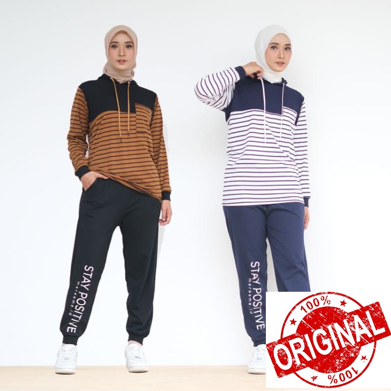 Setelan Olahraga Wanita Muslim Livi - One Set Pakaian Olahraga Wanita Kekinian