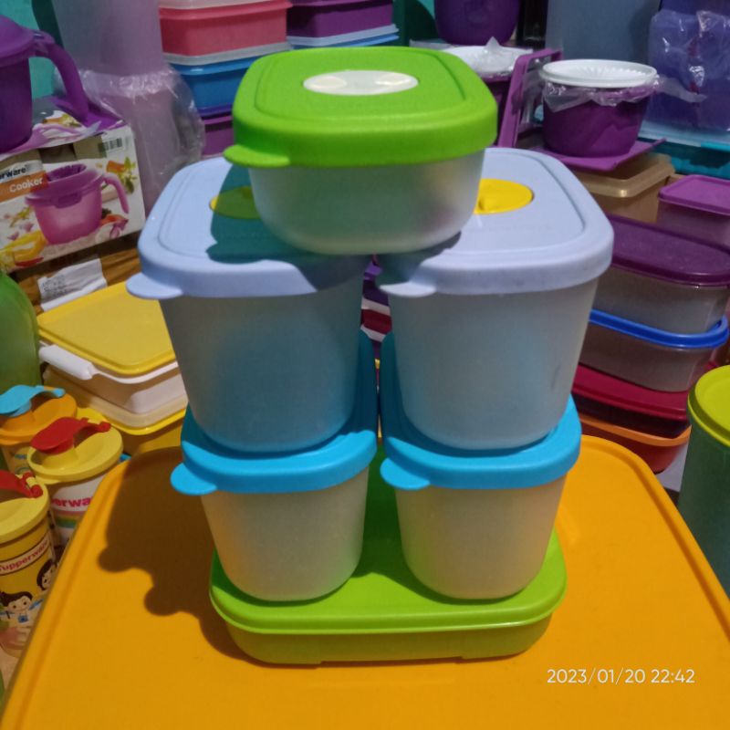 Wadah serbaguna tupperware seken khusus penyimpanan dikulkas