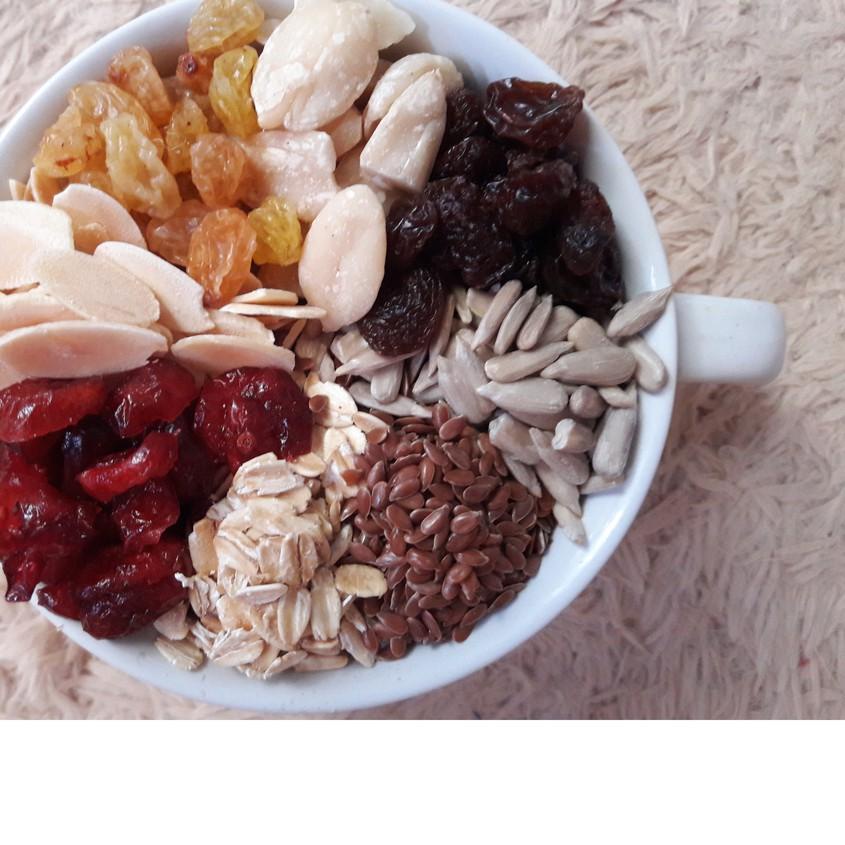 

Termurah | KP8 | Healthy Granola Mixed B 500 gram ( Cranberry , Almond , Raisin , Oat )