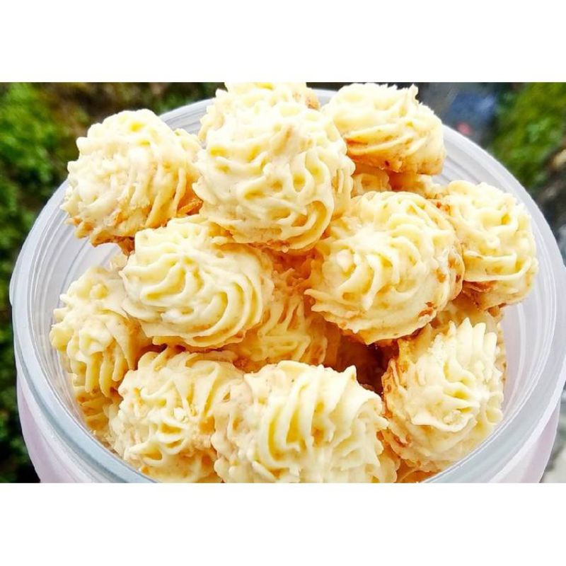 

Kue Sagu keju Susu / Cemilan Kue Sagu Keju
