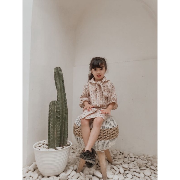 Millie Flower Top – Atasan Kemeja Sailor Anak Perempuan Korea 1y-5y (Coklat / Brown)