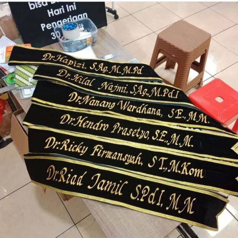 SELEMPANG WISUDA NAMA | SELEMPANG BORDIR | SELEMPANG PITA