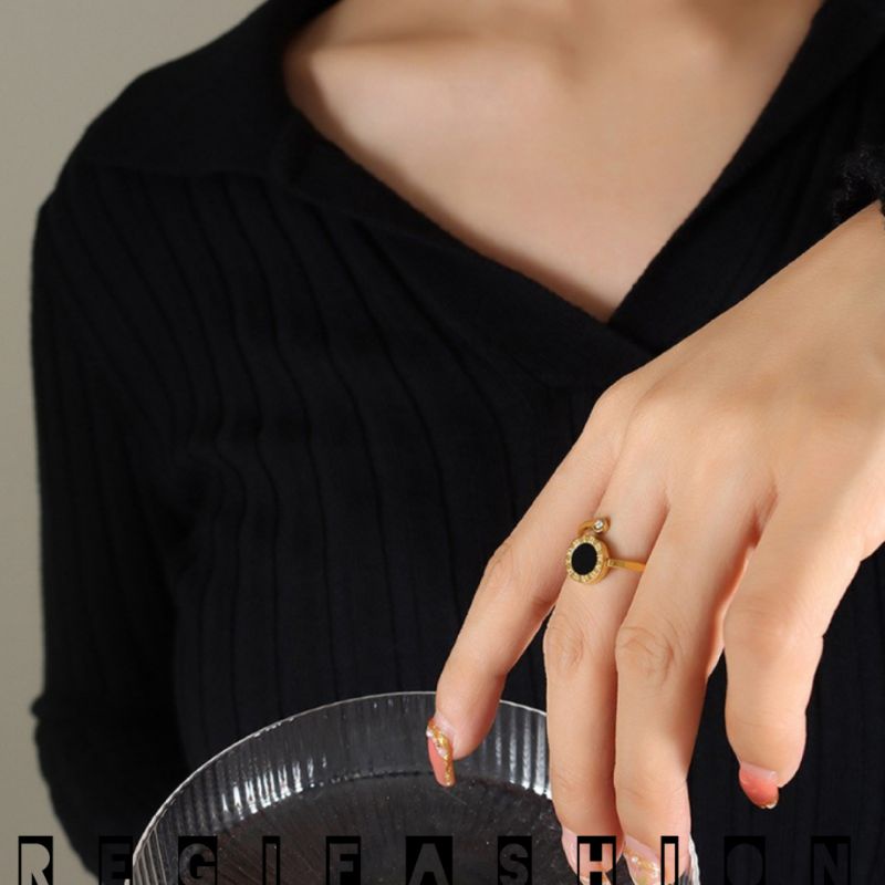 Cincin Titanium Wanita Emas 18K Cincin Wanita Bintik Hitam Cincin Wanita Anti Karat Tidak Luntur