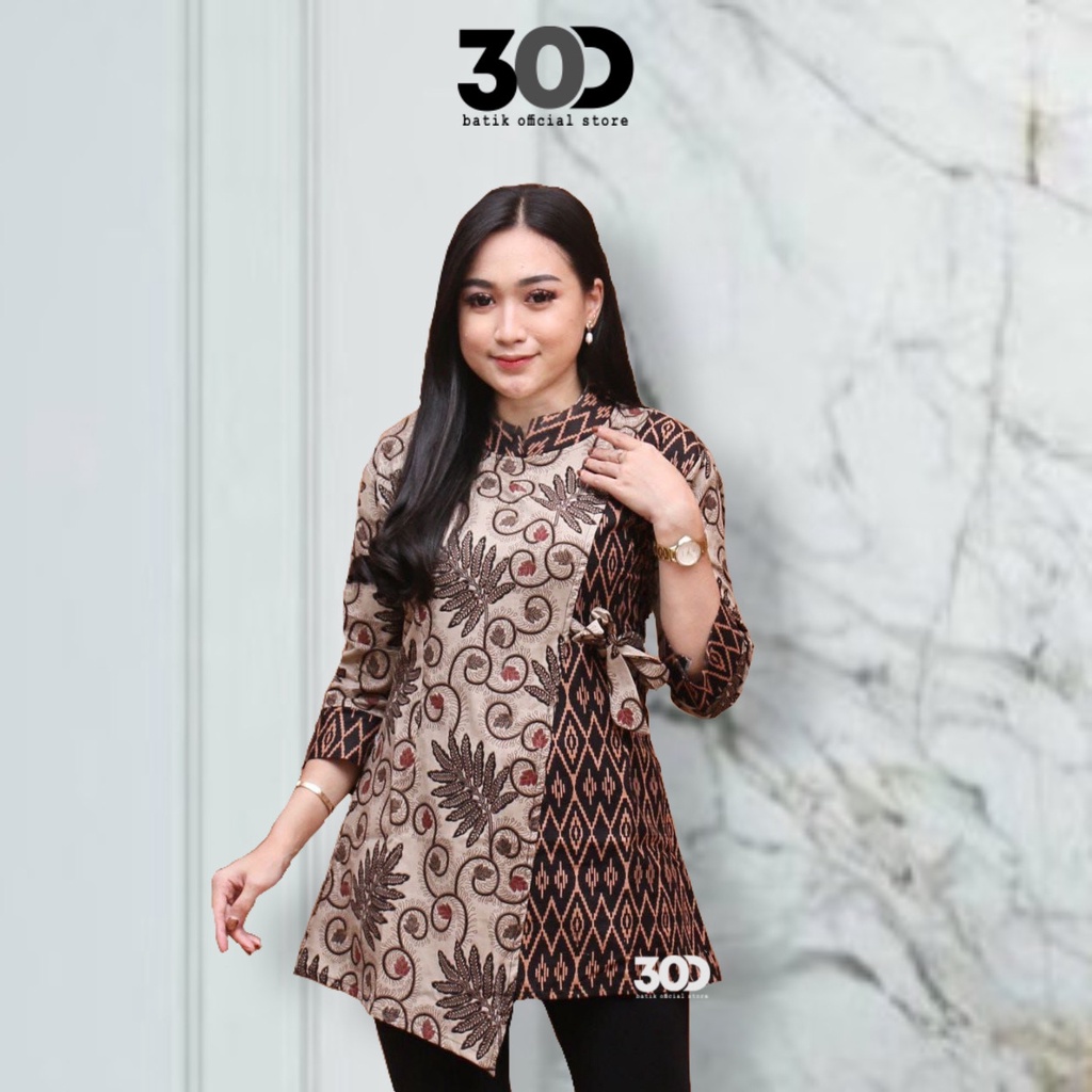 30Dstore Atasan Blouse Batik Wanita Modern Pitaloka Kombinasi Resleting Depan Motif Bunga Lengan Pan