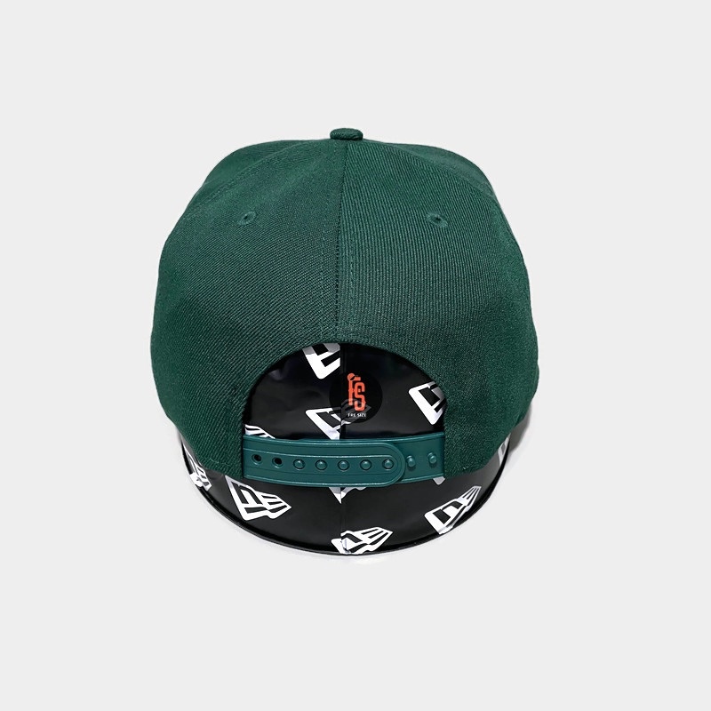 TOPI NEW ERA ORIGINAL 950 REPREVE NEW YORK YANKEES DARK GREEN ORANGE