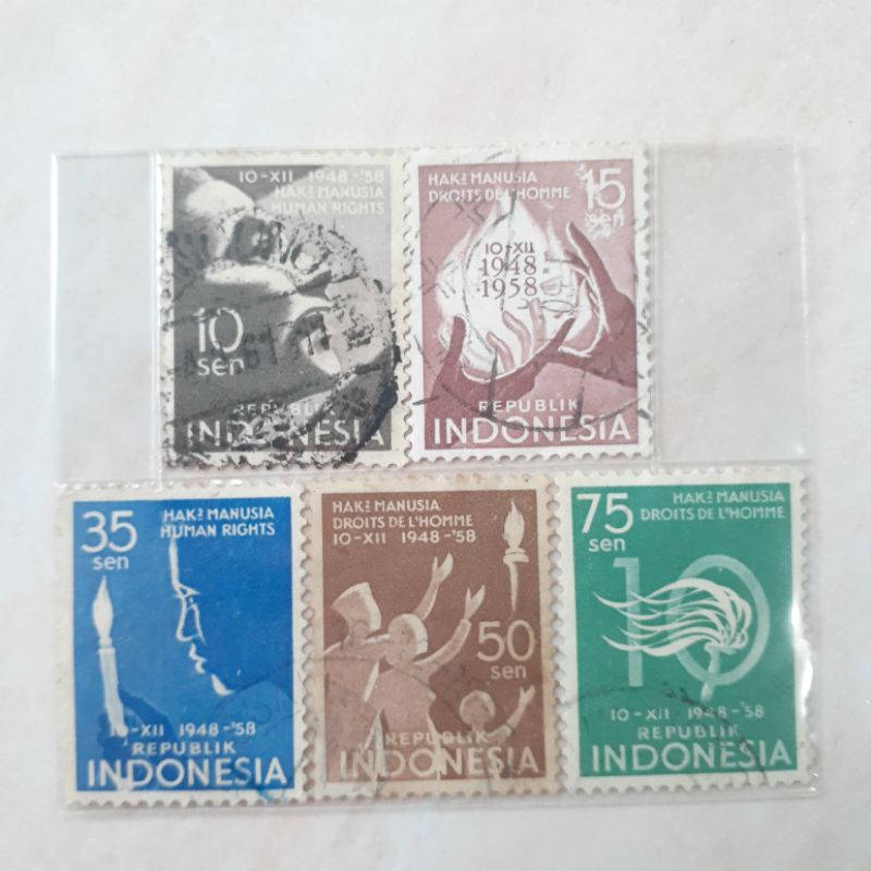 

(A) Perangko Indonesia Hak-Hak Manusia Tahun 1958 set lengkap - 5pcs
