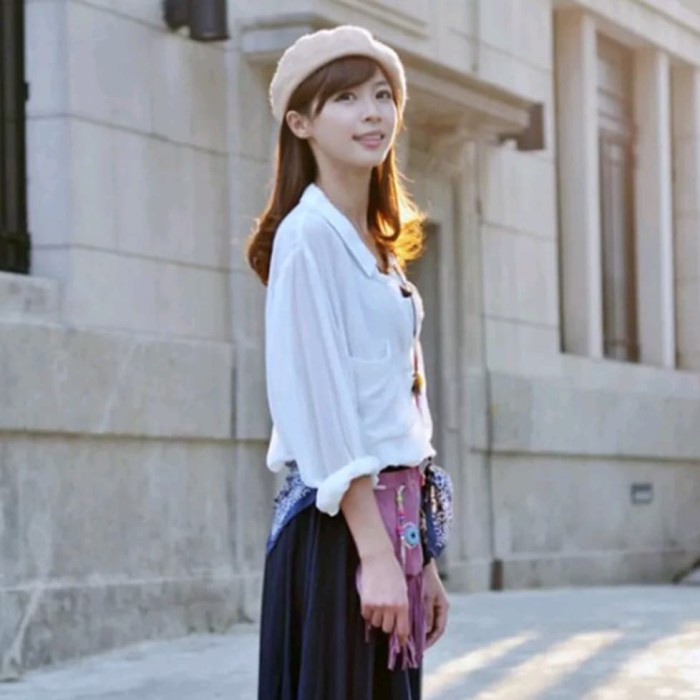 Topi Woman Winter Autumn Baret Hat Topi Beret Pelukis Wanita Musim Dingin