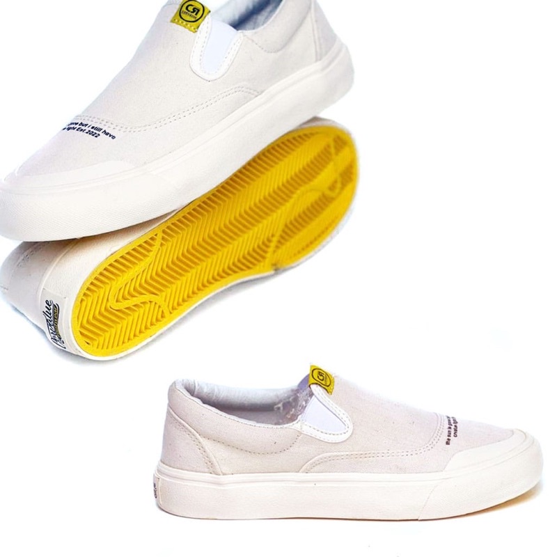 SEPATU CORVALUE - SLIP ON NICOSIA FULL WHITE ORIGINAL