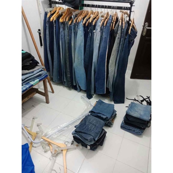 Celana jeans panjang thr*ft sec*nd pria cowok high quality