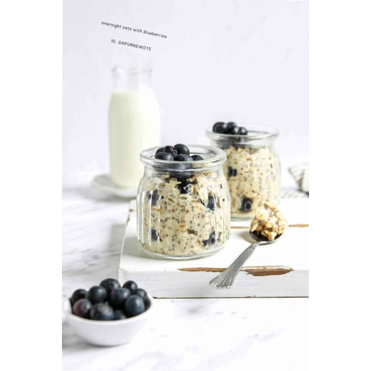 

overnight oats with blueberries