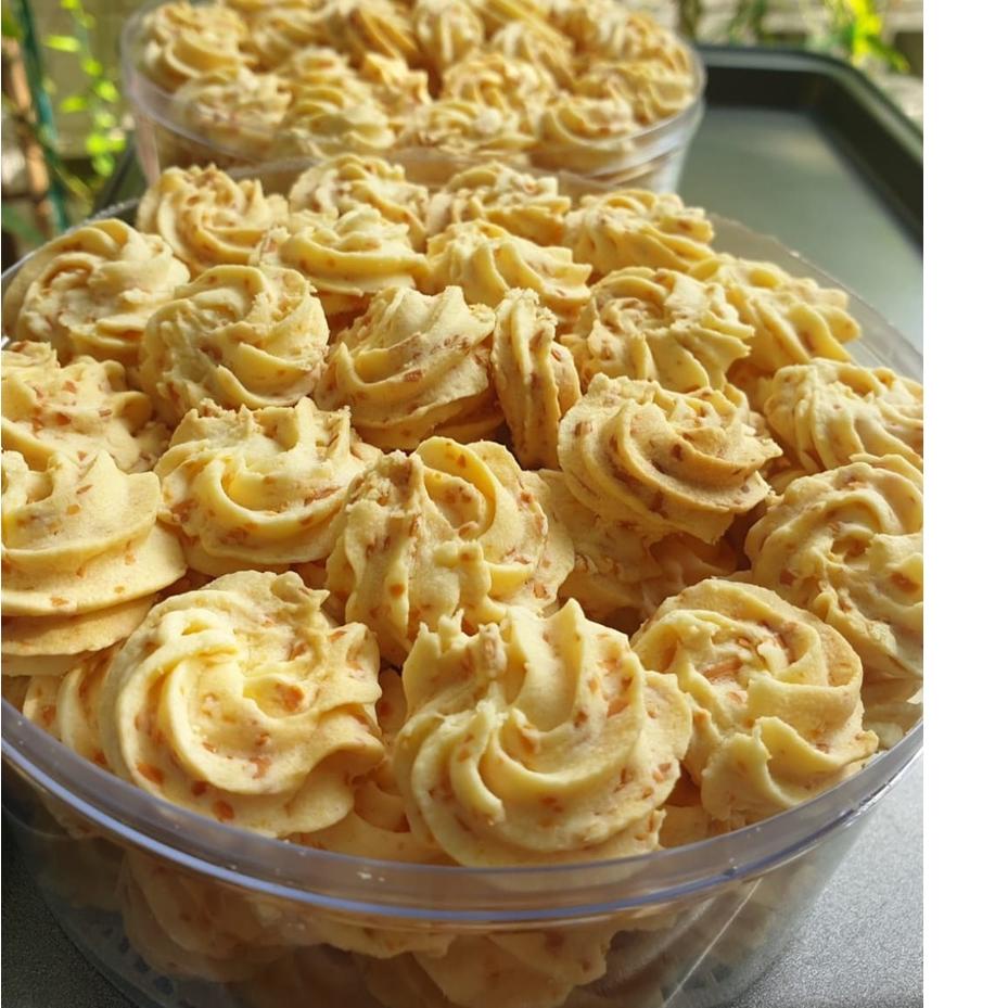 

♨ Kue Sagu Keju (uk Toples 500gr) ✼