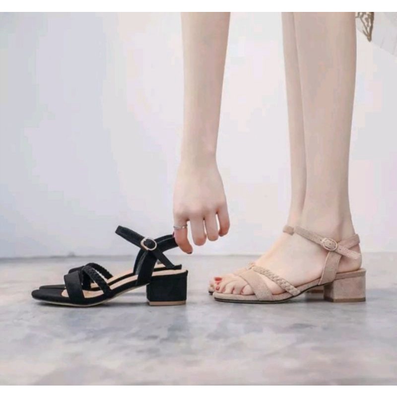 Igbshoes - Sepatu Heels Hak Tahu Kepang