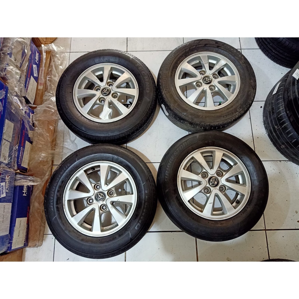 Velg Avanza Ring 14 Copotan OEM Veloz R14 Pcd 4x114,3 SILVER Include Ban 185 70 Bisa Buat XENIA Sema