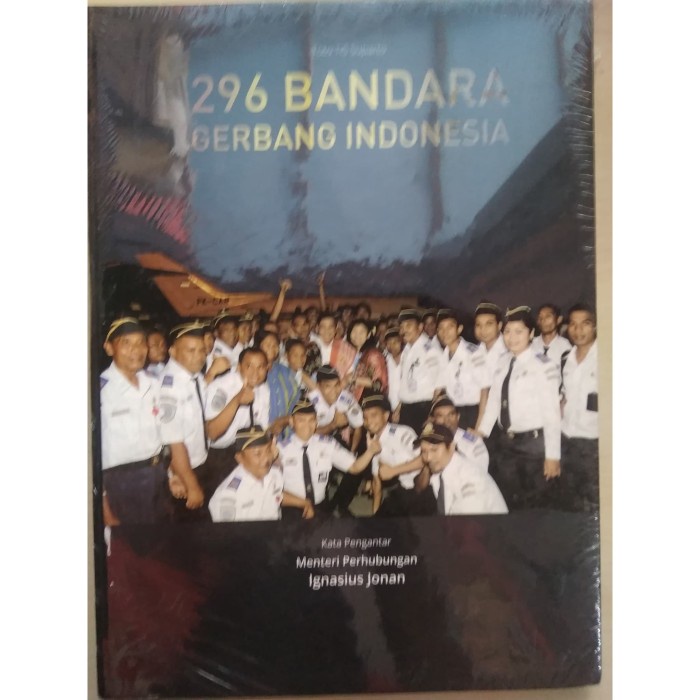 296 bandara gerbang Indonesia HC