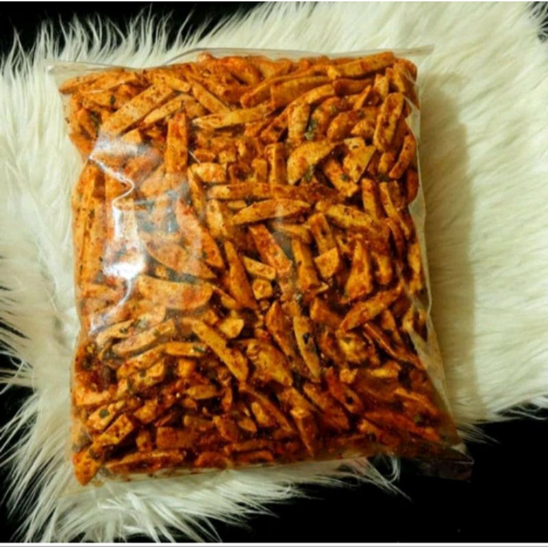 

basreng pedas kriuk Dau jeruk isi 1kg