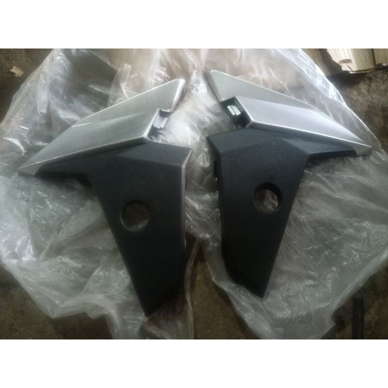 Tutup fostep postep belakang Supra 125 fi injeksi 2015 original