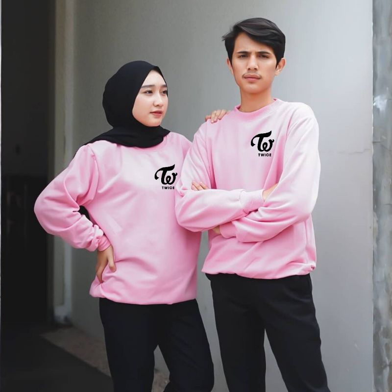 Baju COUPLE TWICE terbaru lengan panjang / kaos Distro Trendy keren dan kekinian