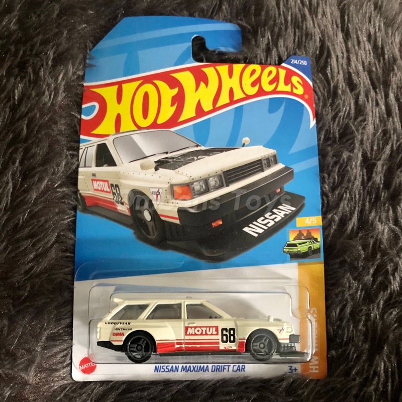 Hot Wheels Nissan Maxima Drift Car Putih