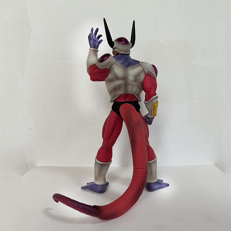 Mainan Action Figure Anime Dragon Ball Z Super Saiyan GK Frieza 2nd Form Bahan PVC Ukuran 32cm