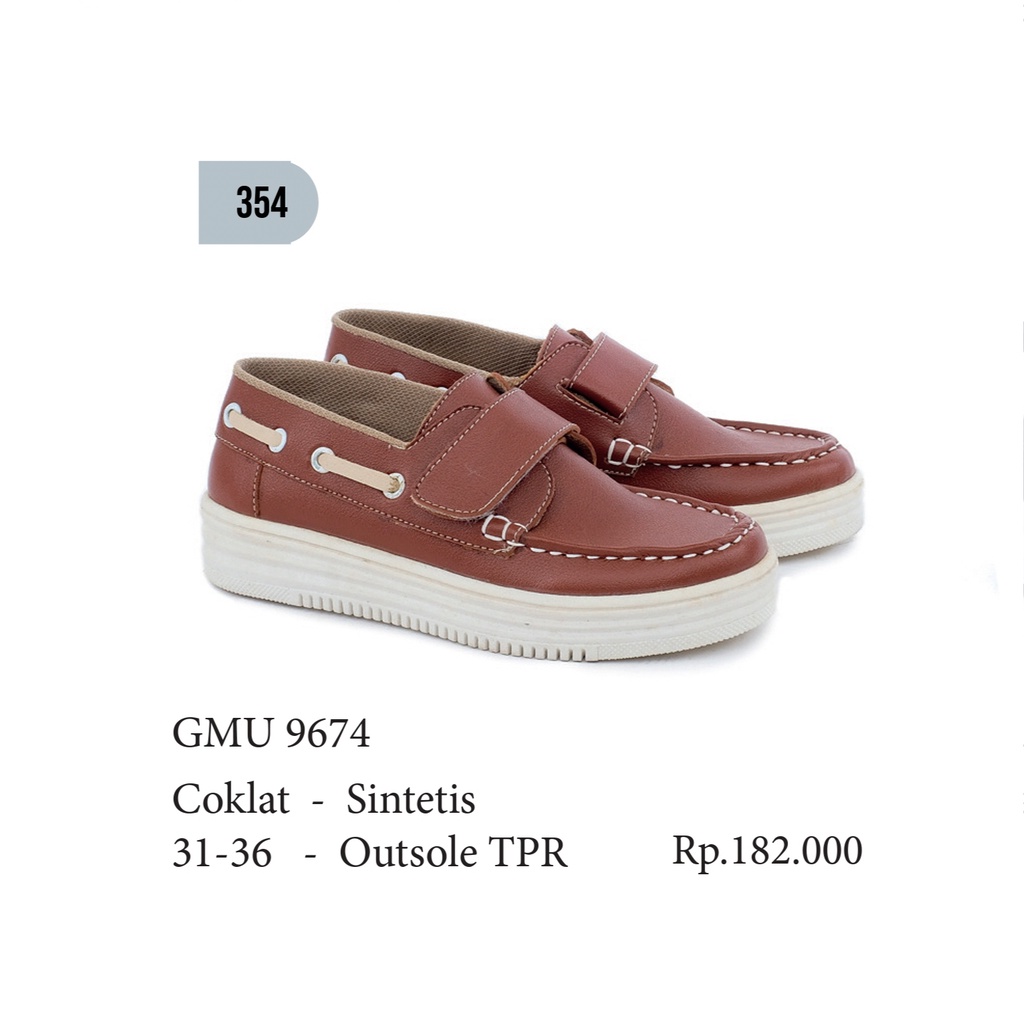 sepatu anak laki laki,sepatu sekolah anak,sepatu casual anak GMU9674