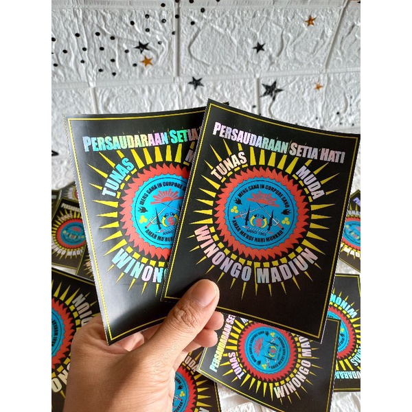 

Stiker hologram Tunas Muda WINONGO