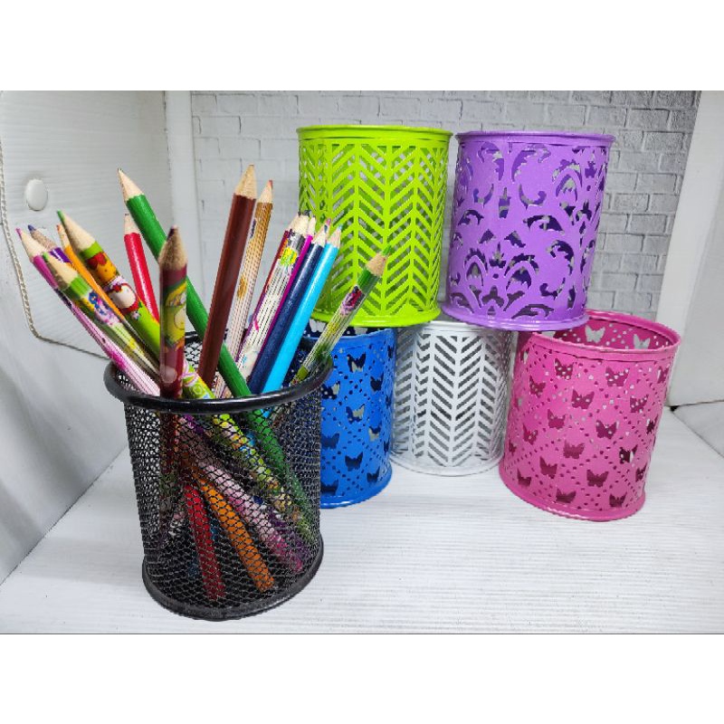 

TEMPAT ALAT TULIS /TEMPAT PULPEN PENGARIS DLL MODEL GELAS & JARING