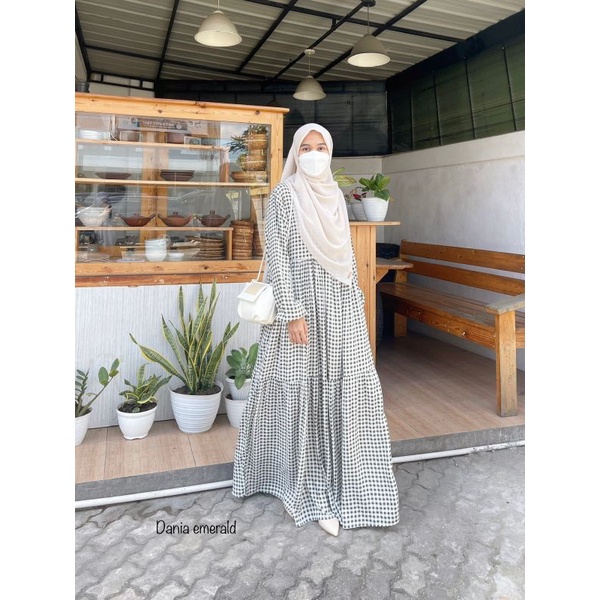 DANIA DRESS Latasha Outfit