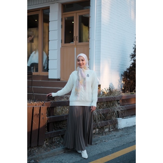 Koyu Hijab Aline Sweater Knit Rajut Premium Wanita