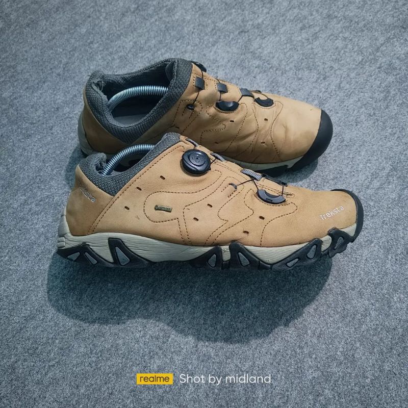 Sepatu Safety Treksta Boa Goretex Second Size 44,5