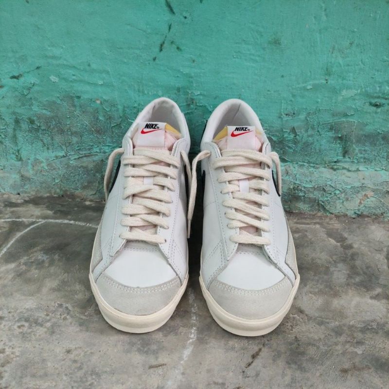 Sepatu second branded/ preloved/ bekas Nike blazer low vintage 77