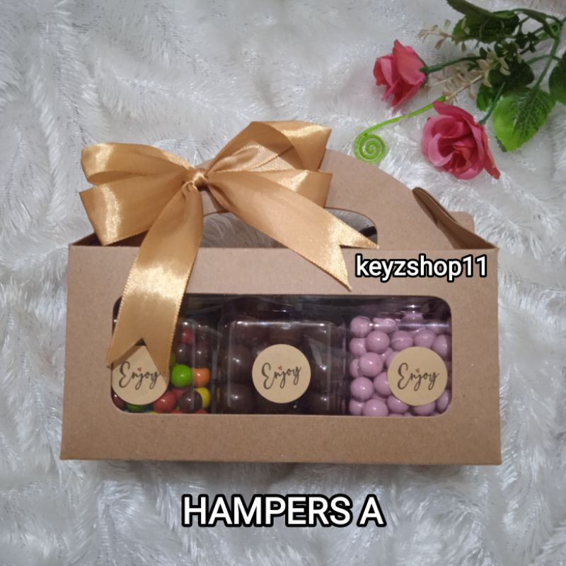 

HAMPERS COKLAT LAGIE VALENTINE KADO UNIK PARCEL CANTIK NATAL LEBARAN