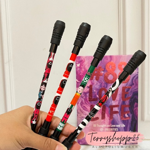

Pulpen Gel Magnet Putar Gambar Game Squid Lucu Pen Spinning