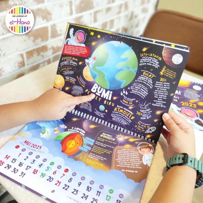 

Terlaris ✨ -Kalender dinding meja 2023 | masehi hijriyah- 2.1.23