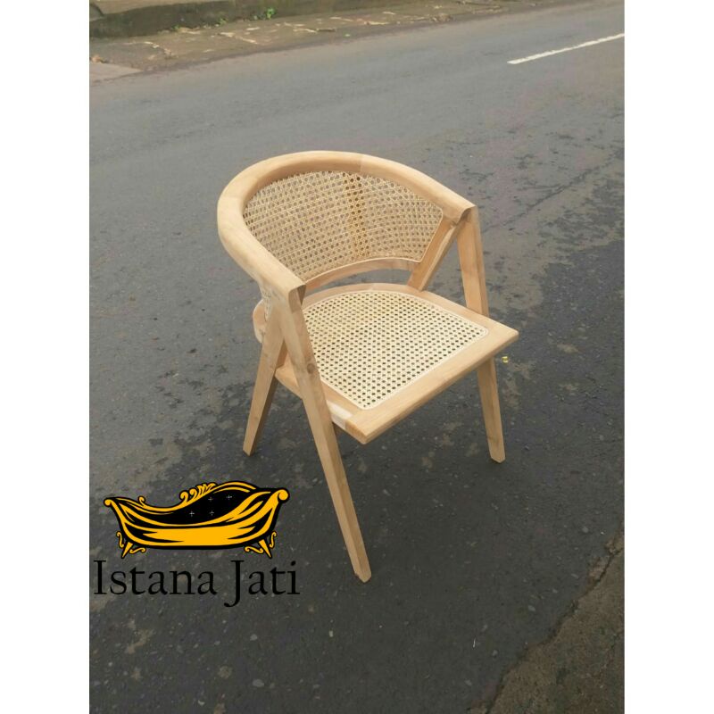 kursi cafe jati/kursi teras jati/kursi teras minimalis/kursi makan minimalis