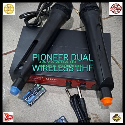 G669 PIONEER PIONER PIONNER MIC WIRELESS DIGITAL DUAL MIK WIRELES SEPASANG MIKROPON MIKROPHONE DISPLAY MICROPHONE KARAOKE VOKAL VOCAL ARTIS PROFESIONAL PRO SOUND BEST SISTEM AUDIO PANGGUNG LEGENDARY DYNAMIC PENGERAS SUARA HIFI SENSITIF MC PIDATO SEMINAR