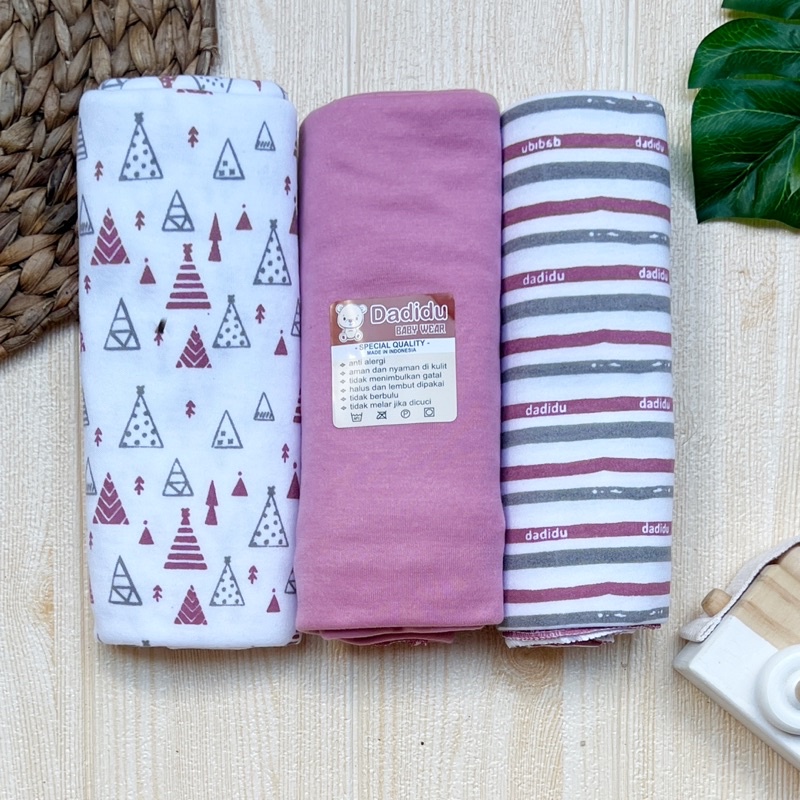 Serian DUSTY PINK DADIDU- 3 pcs BEDONG Bayi Bahan Kaos DUSTY PINK SERIES 110 x 90 cm