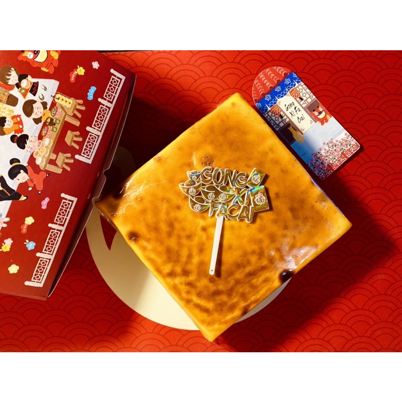 

hampers imlek / lapis legit