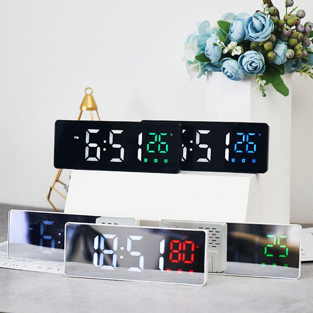 Populer Jam Alarm Kreatif Backlight Suhu Angka Kalender Clock LED Digital