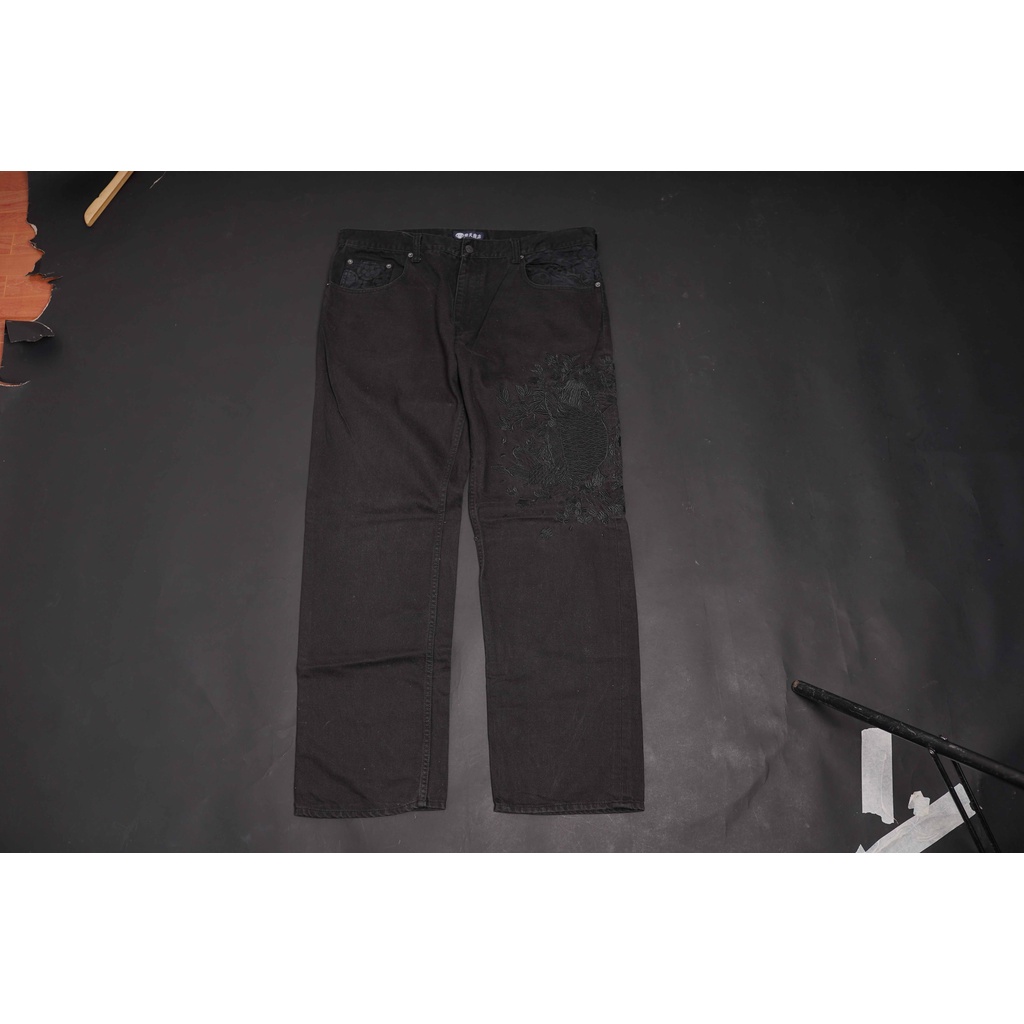 celana denim jeans sukajan black on black ikan koi