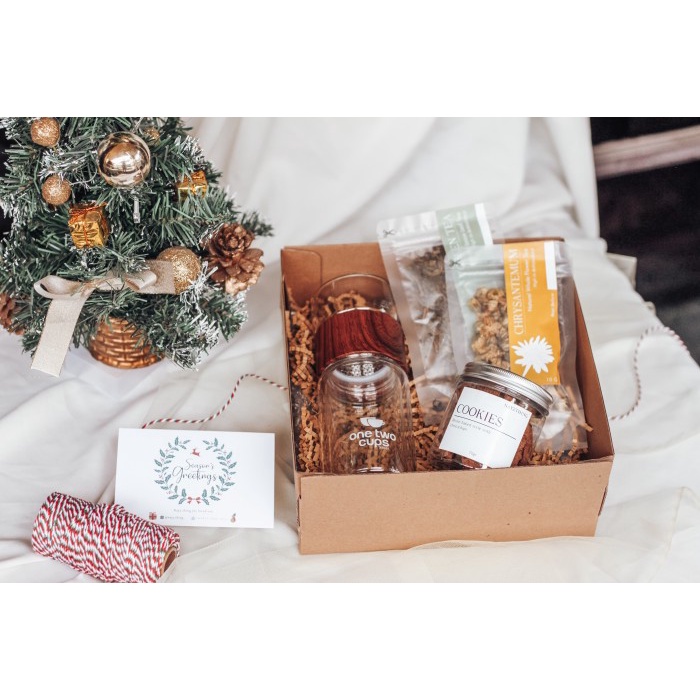 

Hampers Xmas Natal - Paket Carol Free Kartu Ucapan